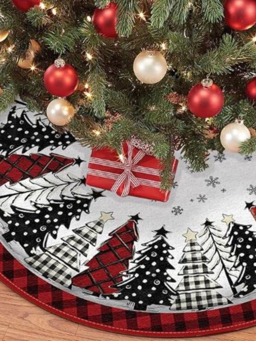 Christmas Buffalo Plaid Tree Skirt 48 Inch Red Black White Holiday Trees